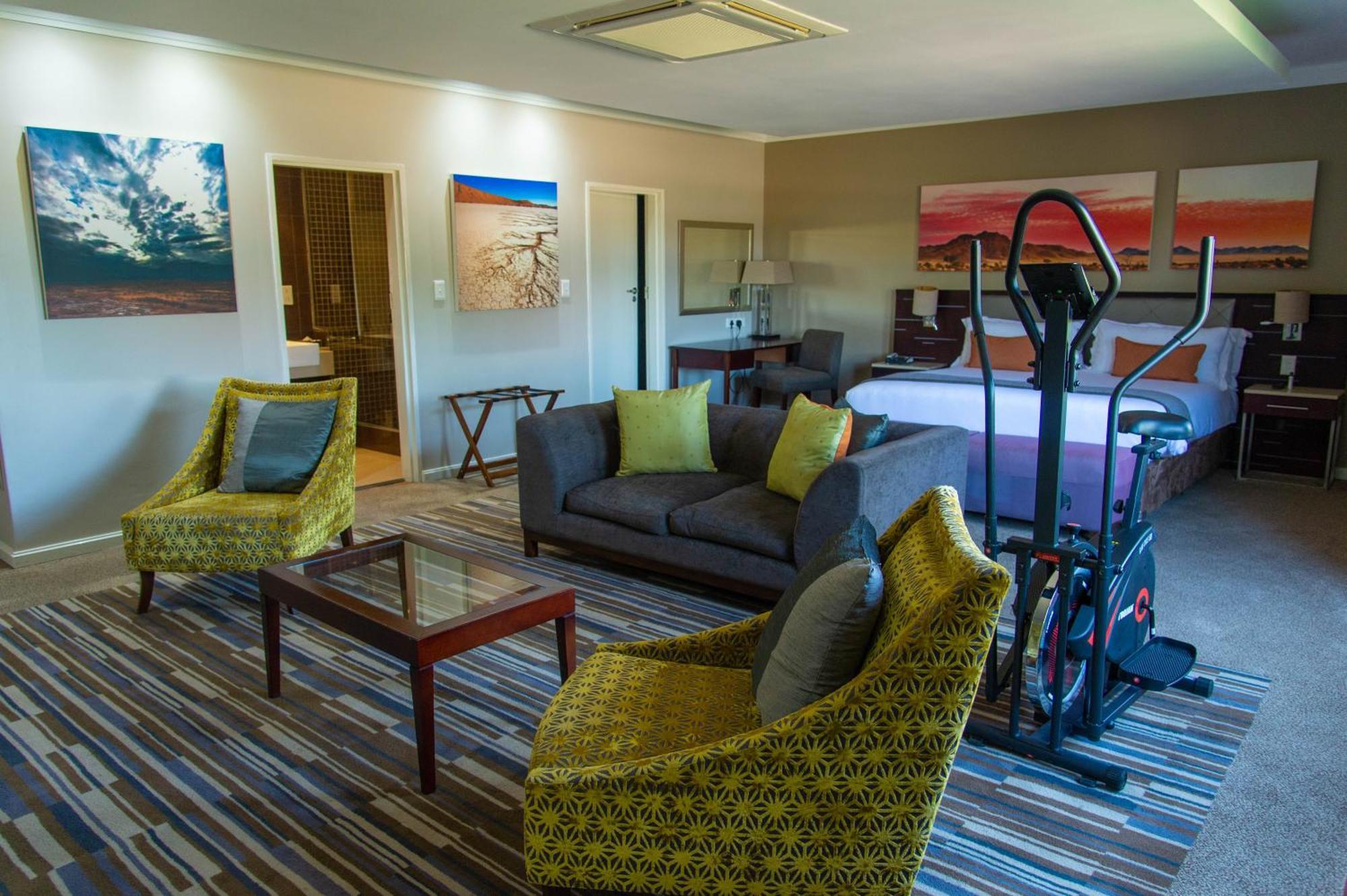 Cresta Mahalapye Hotel Ngoại thất bức ảnh