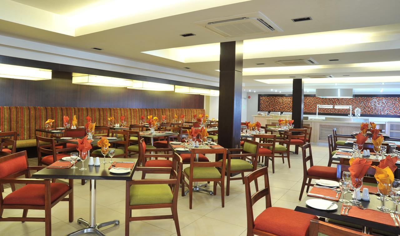 Cresta Mahalapye Hotel Ngoại thất bức ảnh